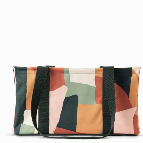 Medium Utility Tote in Deco Patchwork - Picture 5 of 5